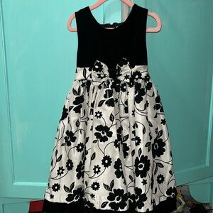 Fancy girl’s dress!